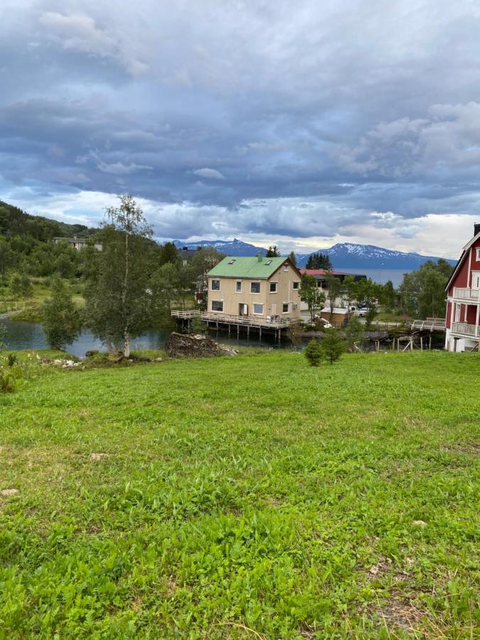 House On The Lake Bogen ภายนอก รูปภาพ