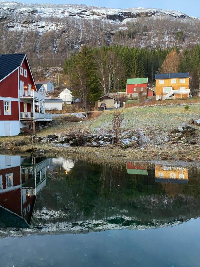 House On The Lake Bogen ภายนอก รูปภาพ